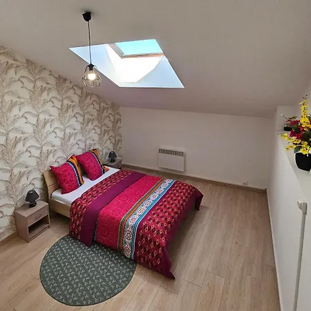 Cosy Avec Bureau 35m2 Au 2e étage Charleville-Mézières